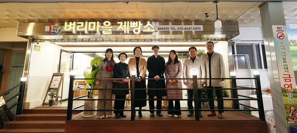 안양시의회 보사환경위원회가 중증장애인 근로자들의 근무 환경을 직접 살펴보고, 정책적 지원 방향을 모색하기 위한 현장 행보에 나섰다.