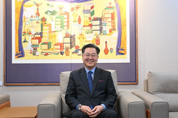 본지와 인터뷰를 진행하고 있는 이상균 대표이사.（사진＝서인호 기자）