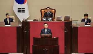 李 대통령 시정연설서 "AI 고속도로 구축" 강조… 2026년 728조 규모 예산안