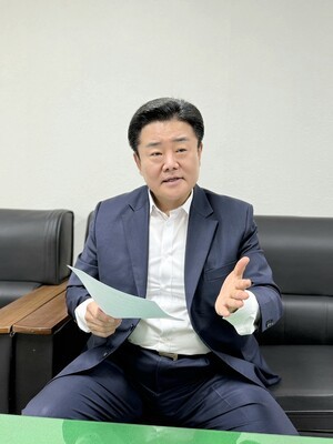 [인터뷰] 백경열 사무처장 "장애 넘어선 도전과 열정, 도민 모두의 승리"